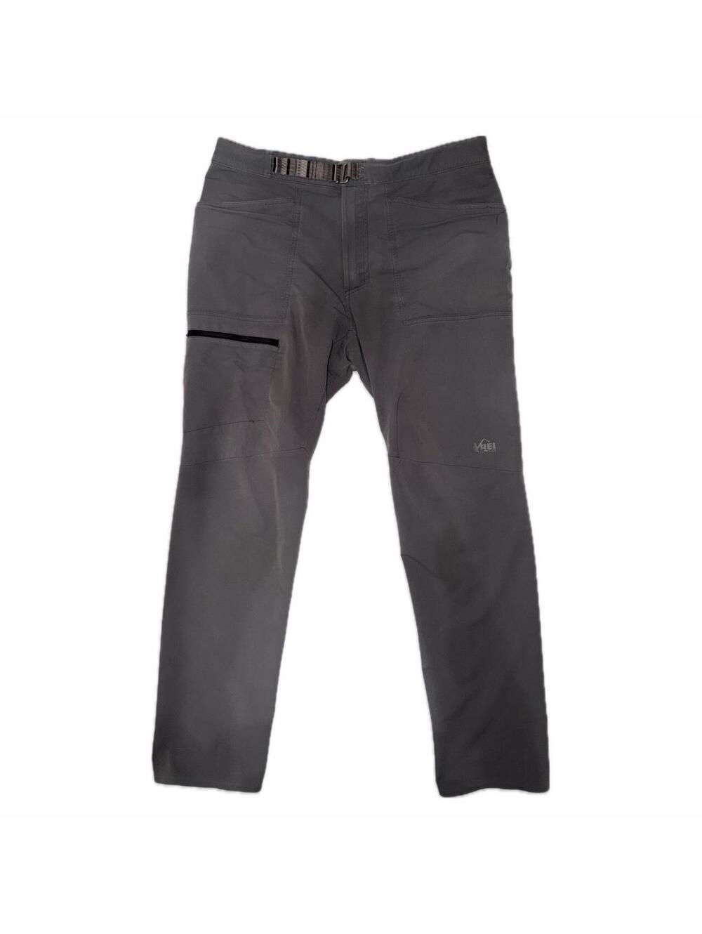 utility pants w adjustable waist belt, pockets for hiking